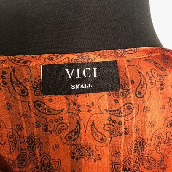 Vici Burnt Orange Loose Fit Peasant Sleeve Blouse - Women’s S - Picture 7 of 8